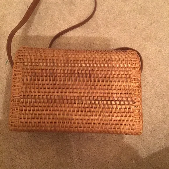 Rattan Wicker Woven Tan Crossbody Bag - Picture 5 of 6